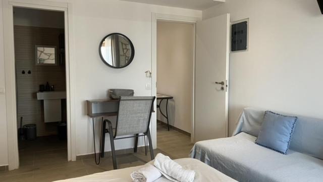Afytos Sea View Apartment ภายนอก รูปภาพ